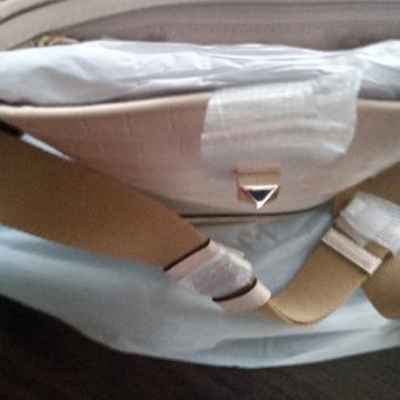 New Kate Spade Audrey Mini Bucket Bag NWT Firm - Picture 8 of 9